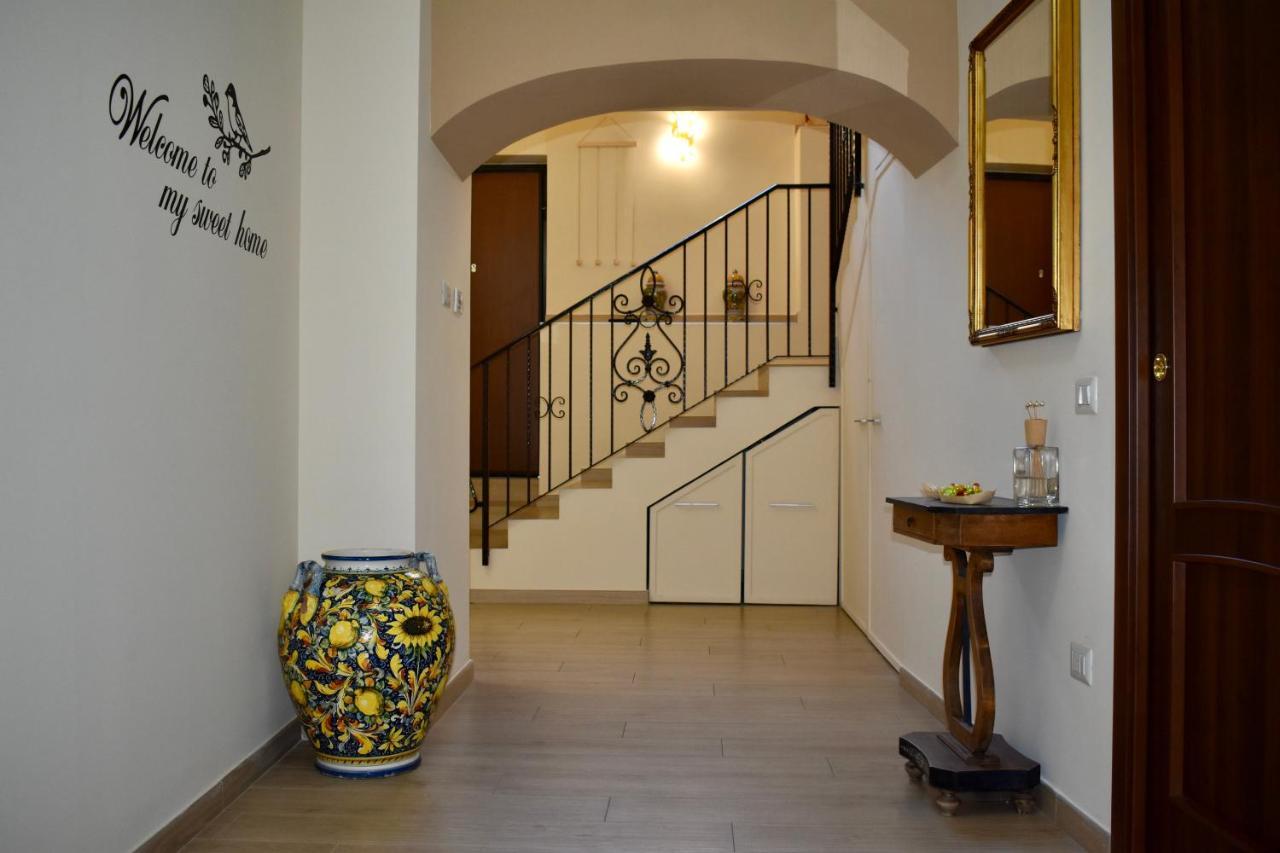 Dimora Normanna Bed & Breakfast Aversa Exterior photo