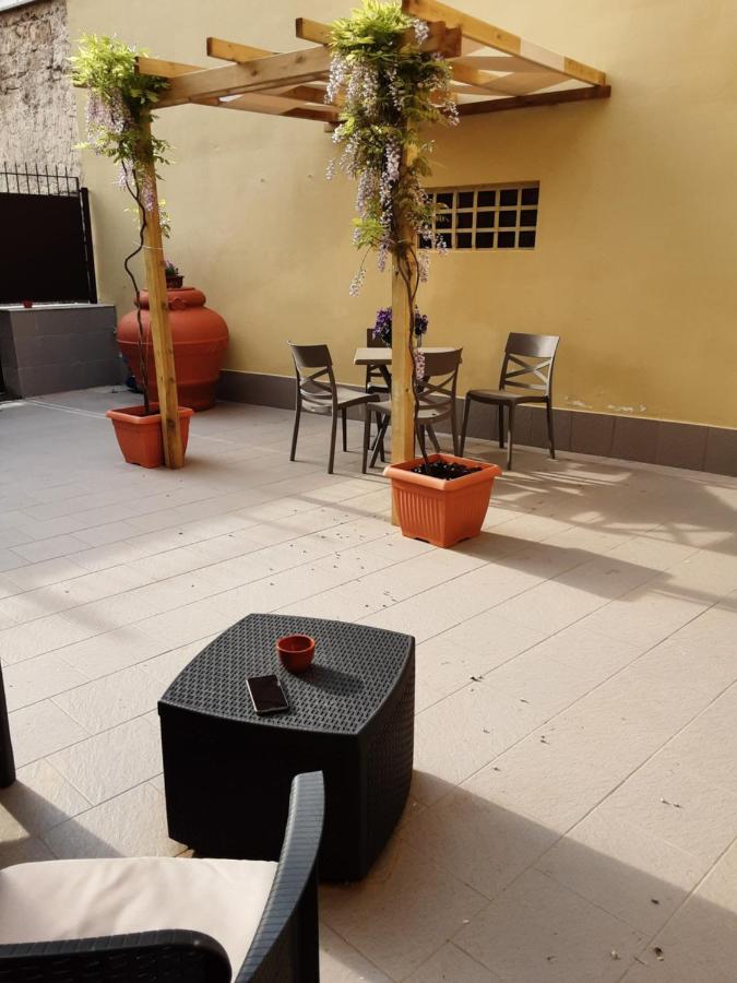 Dimora Normanna Bed & Breakfast Aversa Exterior photo