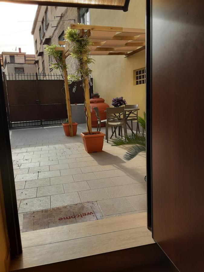 Dimora Normanna Bed & Breakfast Aversa Exterior photo