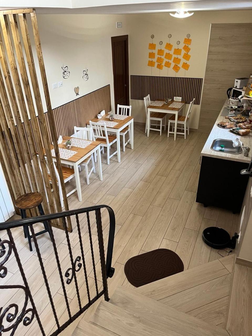 Dimora Normanna Bed & Breakfast Aversa Exterior photo
