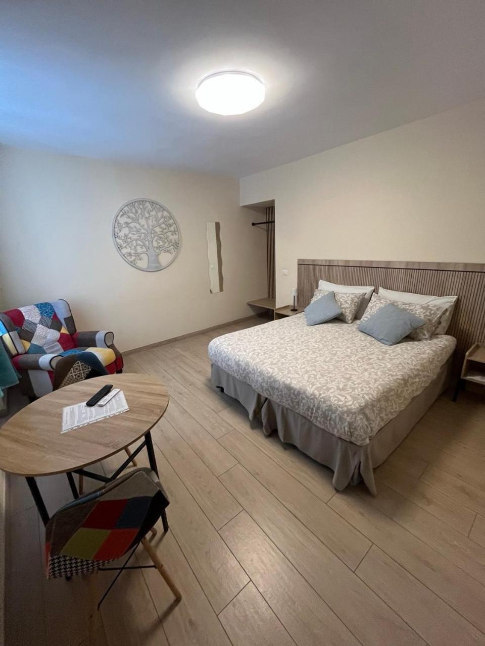 Dimora Normanna Bed & Breakfast Aversa Exterior photo